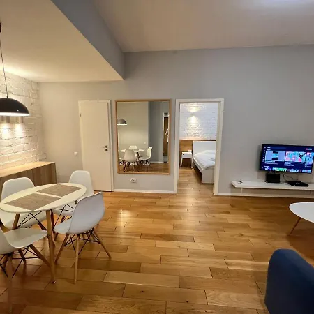 Apartment Stylish Downtown Balcony Bucharest
